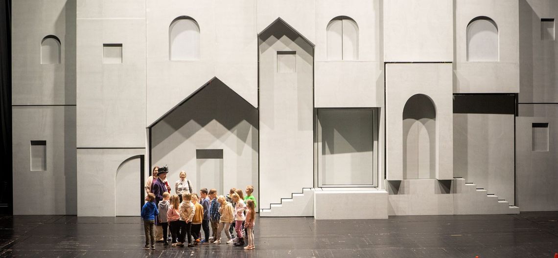 Listopad w Operze i Filharmonii Podlaskiej pod znakiem emocji i premier