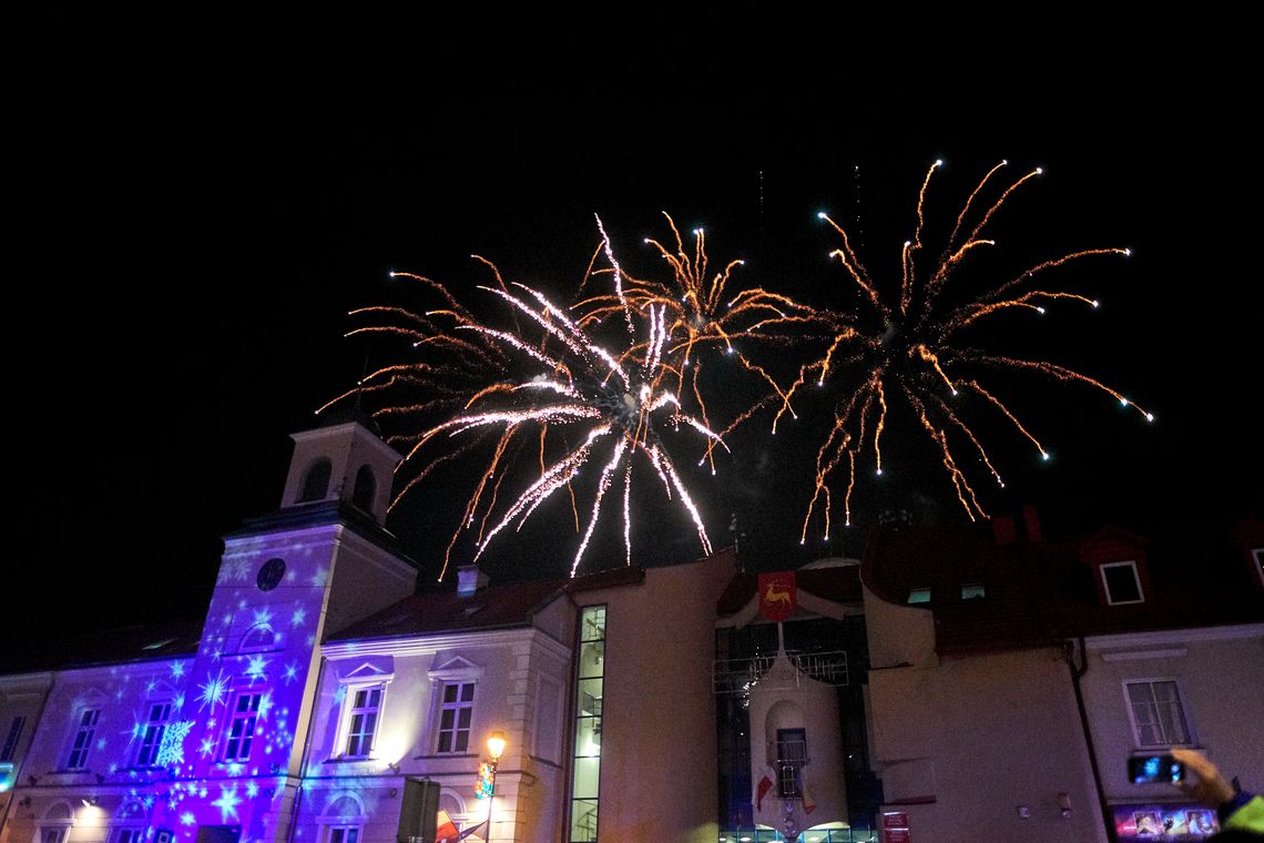 Łomża przywitała nowy rok na Starym Rynku [VIDEO i FOTO]