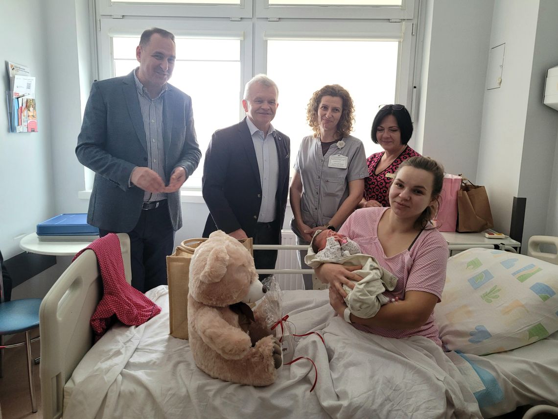 Łomża wita nowe życie. Trzy narodziny na przełomie roku w Szpitalu Wojewódzkim [VIDEO]