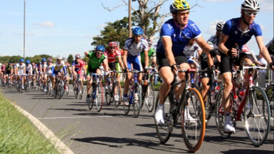 Łomżyńska Masa Krytyczna - na żywo w Telewizji Narew Łomżyńska Masa Krytyczna - na żywo w Telewizji Narew