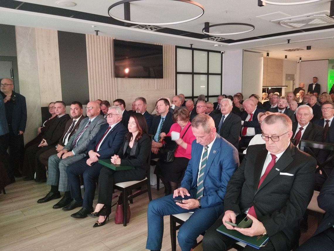 Łomżyński Hotel Gromada świętuje 50-lecie istnienia. Jubileusz uświetniła uroczysta gala [VIDEO]