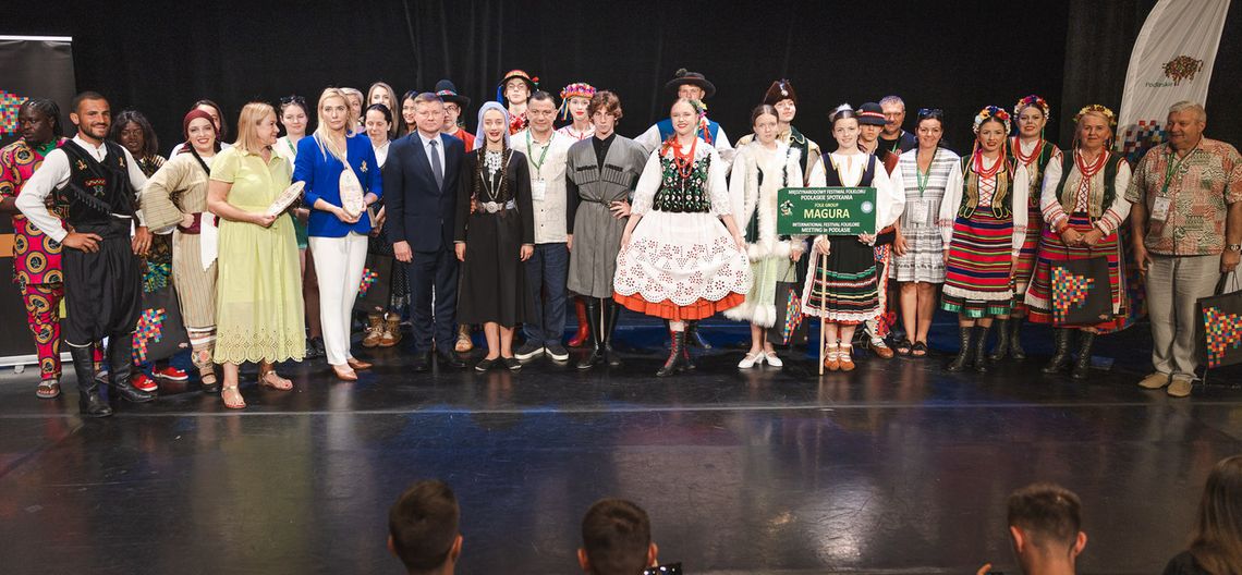 Ludowe zespoły z całego świata w podlaskiej operze