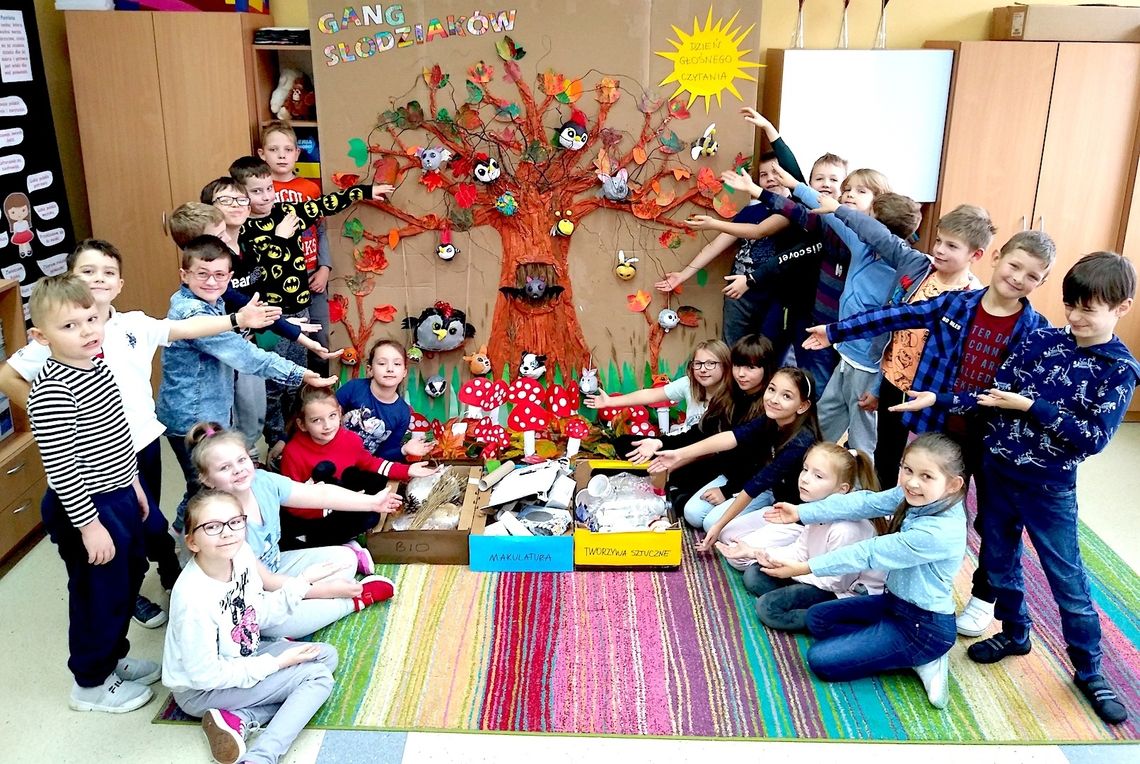 Magiczne Drzewo Słodziaków uczniów z SP nr 1 w Łomży  docenione [FOTO] 