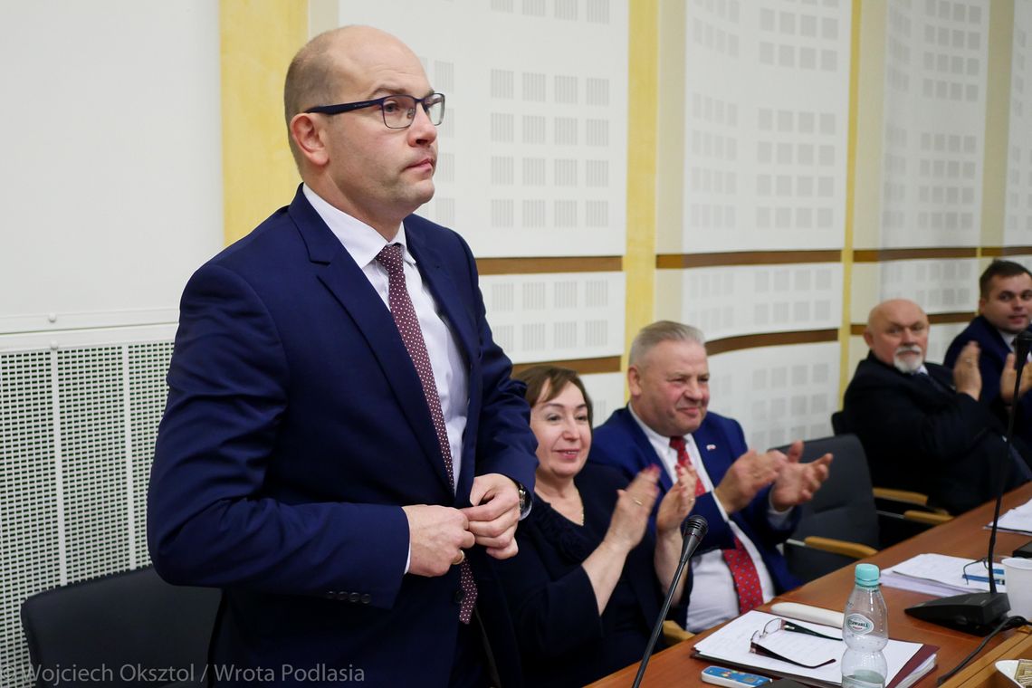 Marszałka wybrali, ale radni PiS w Sejmiku chcą wygrać jeszcze coś 