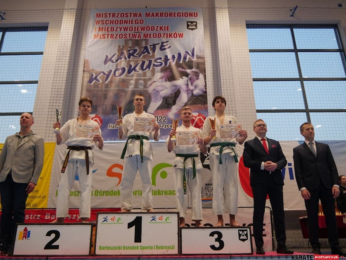 Medale łomżyniaków na Mistrzostwach Makroregionu Wschodniego i Międzywojewódzkich Mistrzostwach Młodzików Karate Kyokushin 