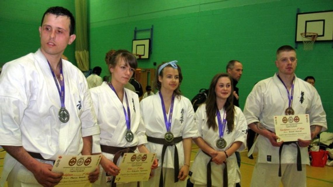 Medale łomżyńskich zawodników Klubu Karate Kyokushin