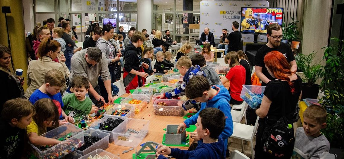 Październik w Książnicy Podlaskiej – literacka przygoda pełna emocji