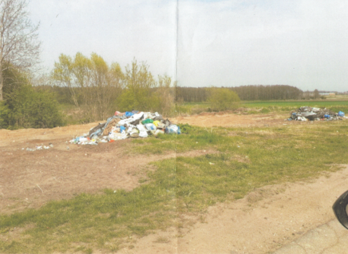 Mieszkańcy Gminy Miastkowo zaniepokojeni sposobem utylizacji śmieci. 
