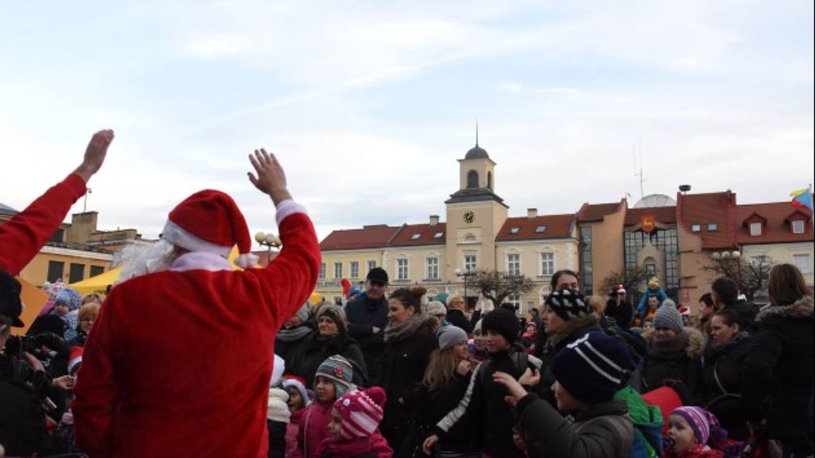 Mikołajki na łomżyńskiej Starówce - FOTO