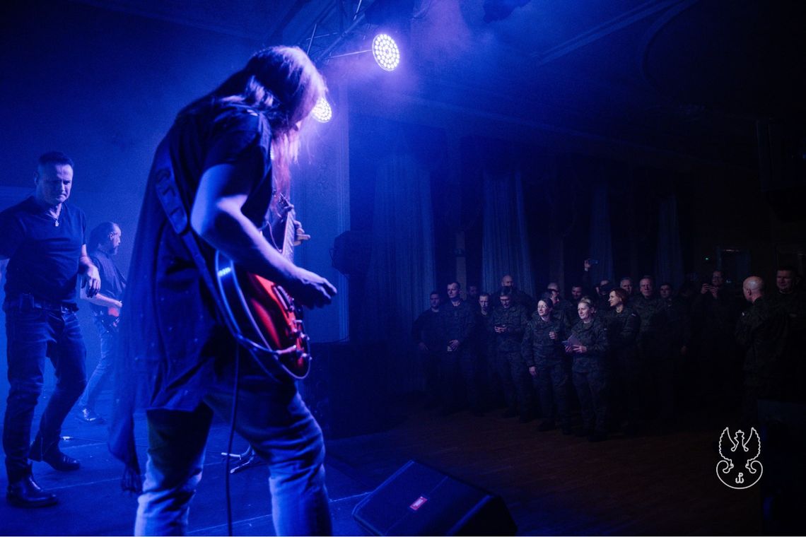 Mikołajkowy koncert Pawła Małaszyńskiego Mikołajkowy koncert Pawła Małaszyńskiego