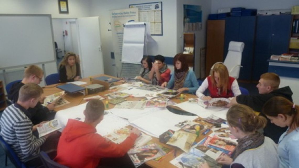 Młodzieżowa Akademia Umiejętności 2 w Łomży Młodzieżowa Akademia Umiejętności 2 w Łomży