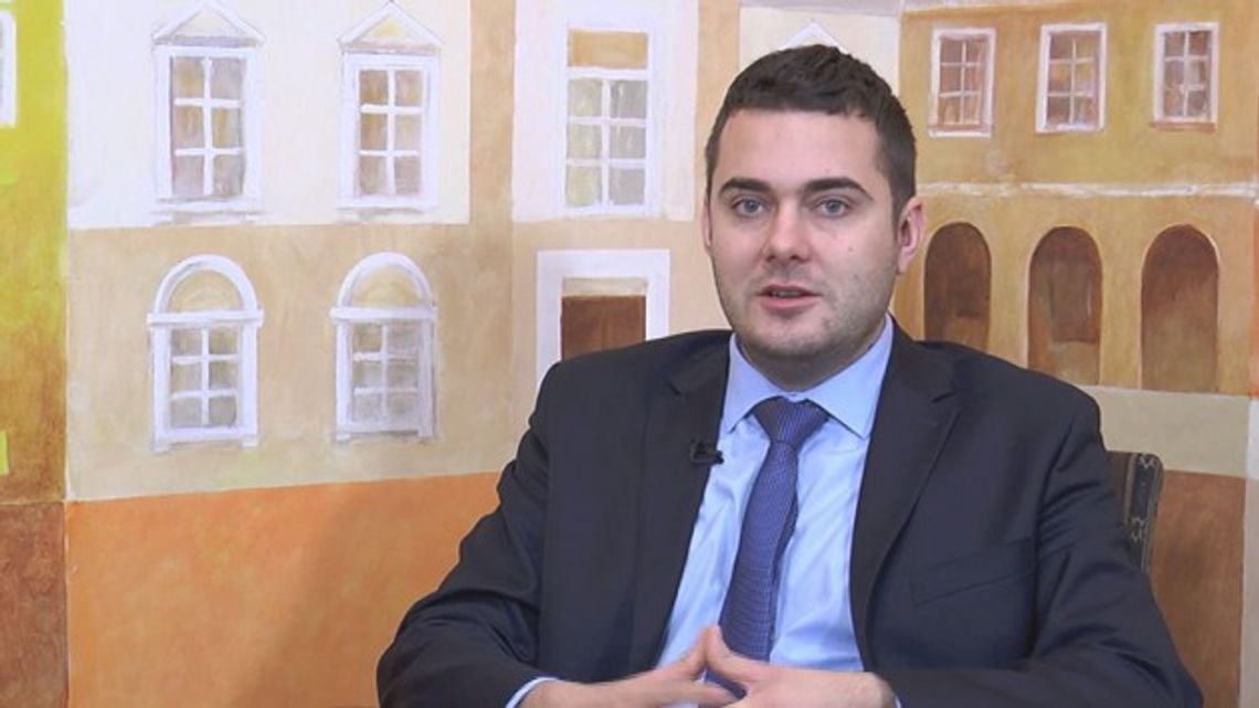 Na Starym Rynku - Mariusz Chrzanowski. VIDEO Na Starym Rynku - Mariusz Chrzanowski. VIDEO