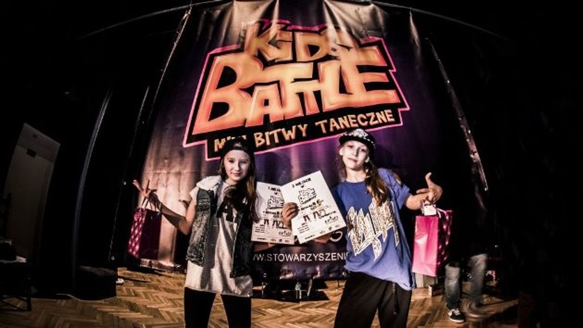 Naćka i Wiki na podium w Kobierzycach k. Wrocławia Naćka i Wiki na podium w Kobierzycach k. Wrocławia