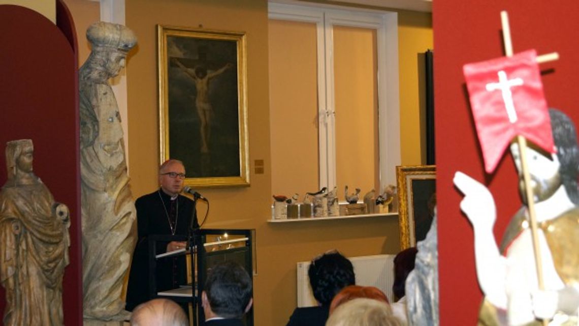 Nie sposób oddzielić historii Miasta od historii Kościoła Nie sposób oddzielić historii Miasta od historii Kościoła