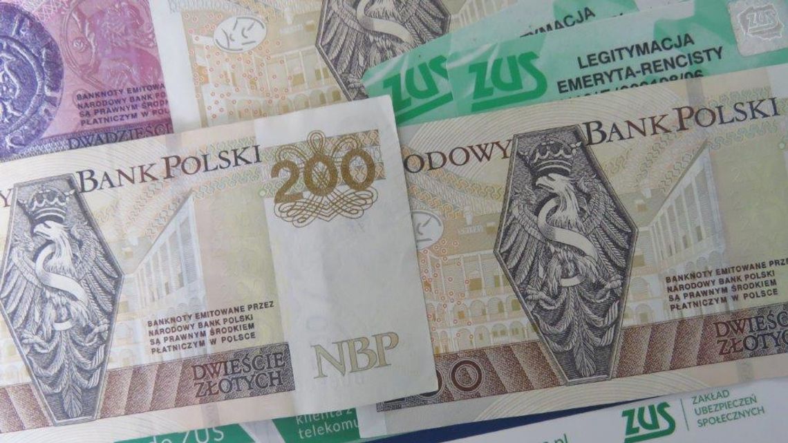 Niektórzy emeryci i renciści dostana „czternastki” przed weekendem