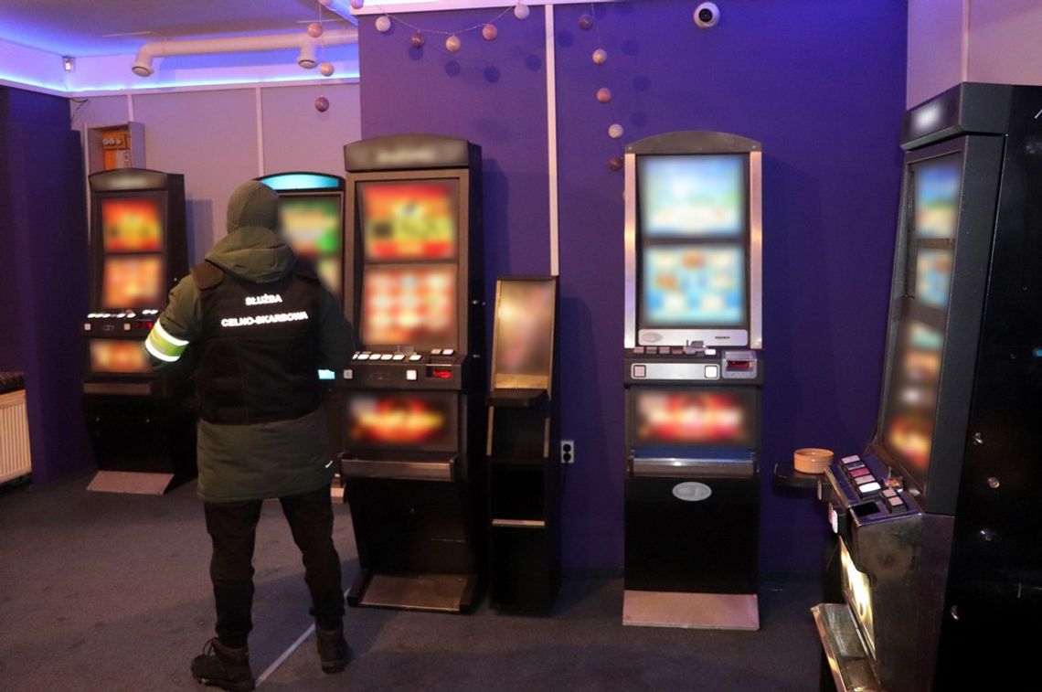 Nielegalny salon gier hazardowych w Zambrowie zlikwidowany