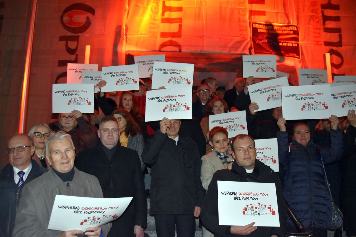 Nowa siedziba Powiatowe Centrum Pomocy Rodzinie w Zambrowie - przestrzeń dla wsparcia i zaufania [VIDEO]