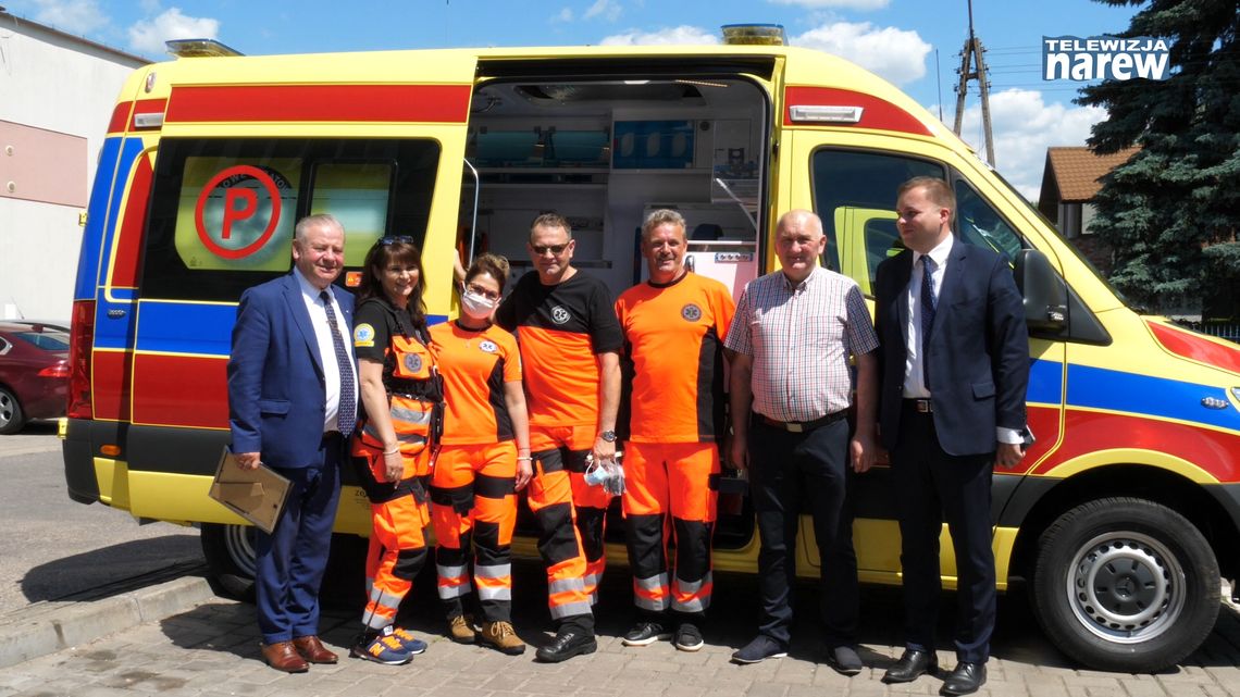 Nowe ambulanse w Łomży, Zambrowie i Wysokiem Mazowieckiem [VIDEO] 