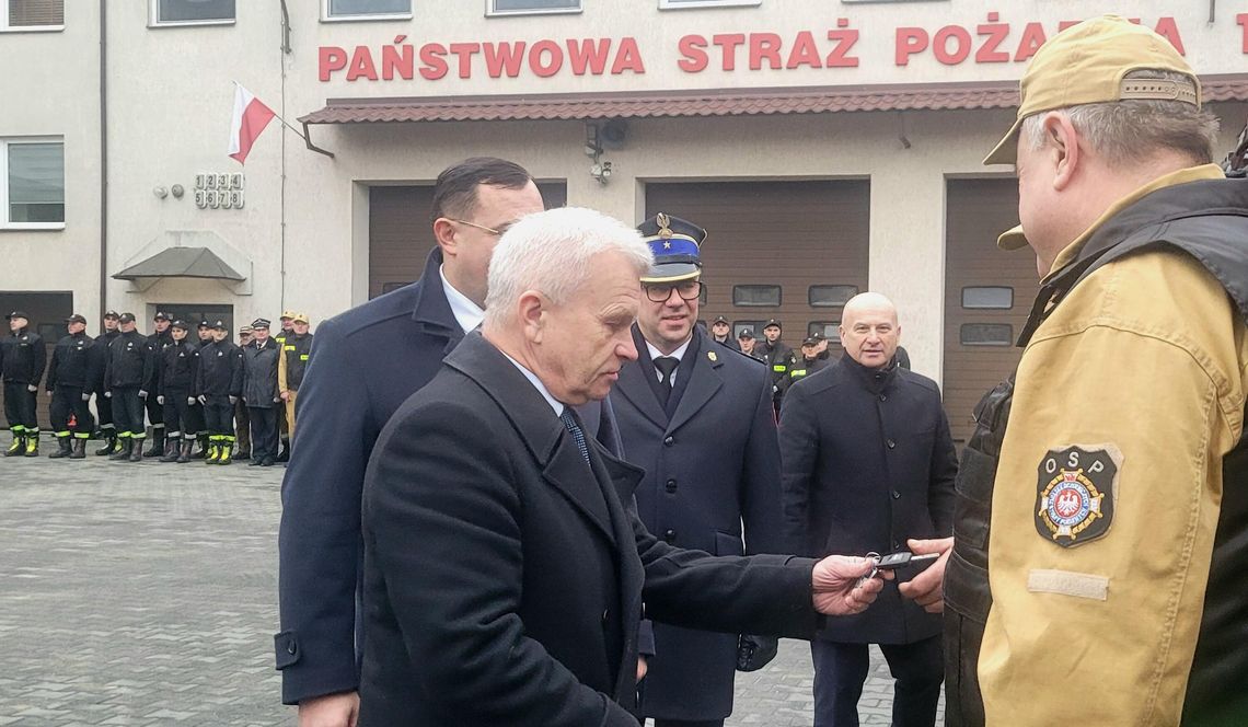 Nowe wozy strażackie dla OSP w gminie Zambrów