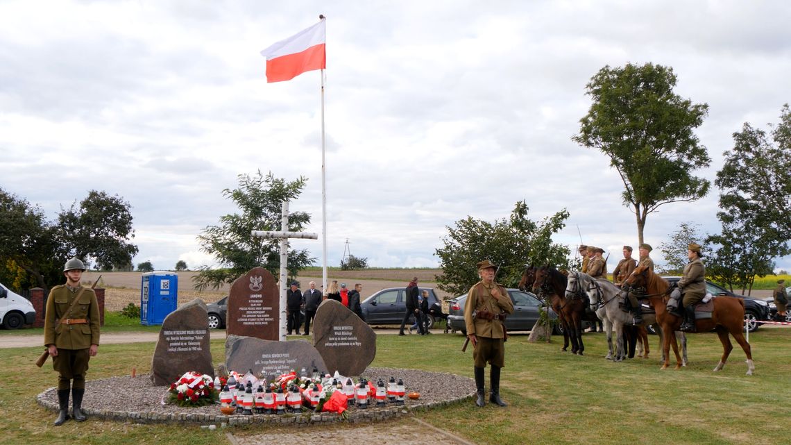 Obchody 86. rocznicy rozformowania 110 Pułku Ułanów w Janowie - [VIDEO]