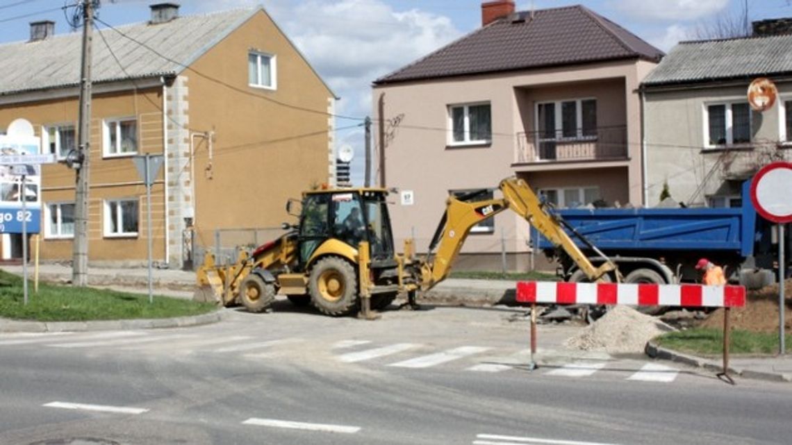 Odcinek Senatorskiej zamknięty dla ruchu