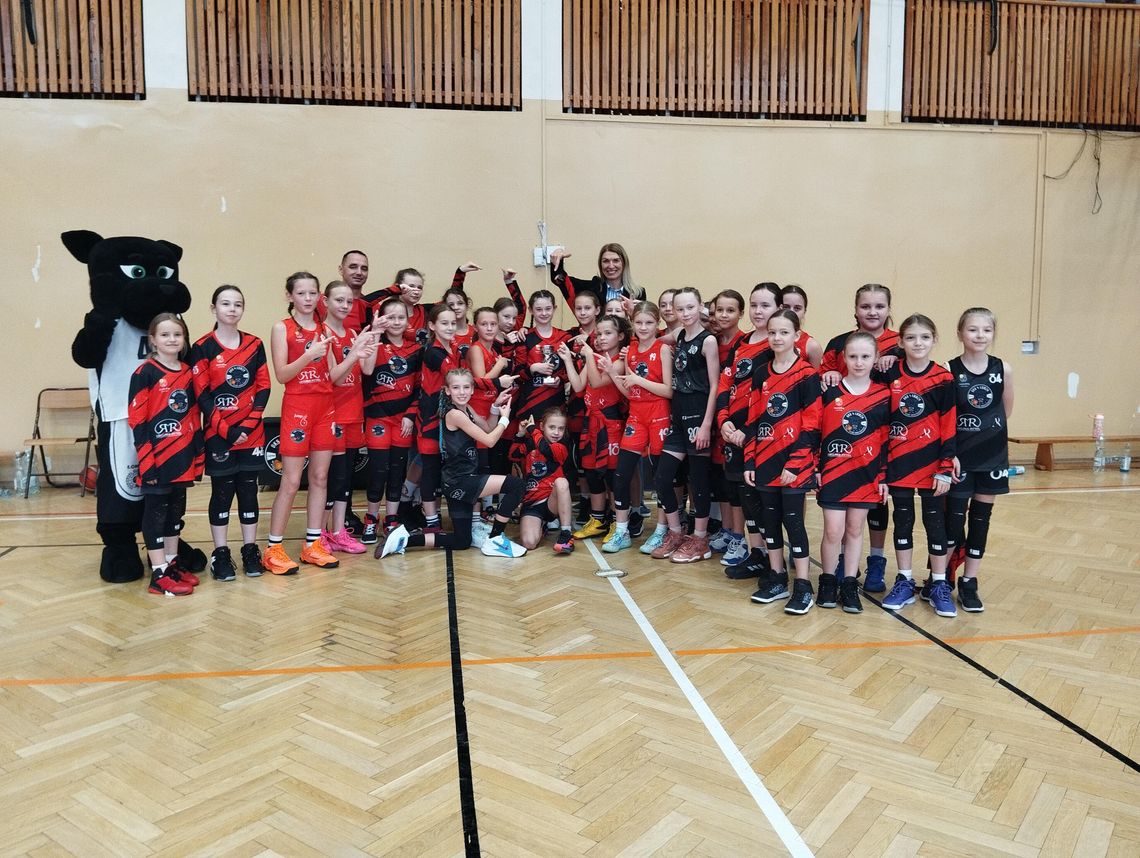 Ogólnopolski Turniej Koszykówki Dziewcząt "Piłka w grze" [VIDEO]