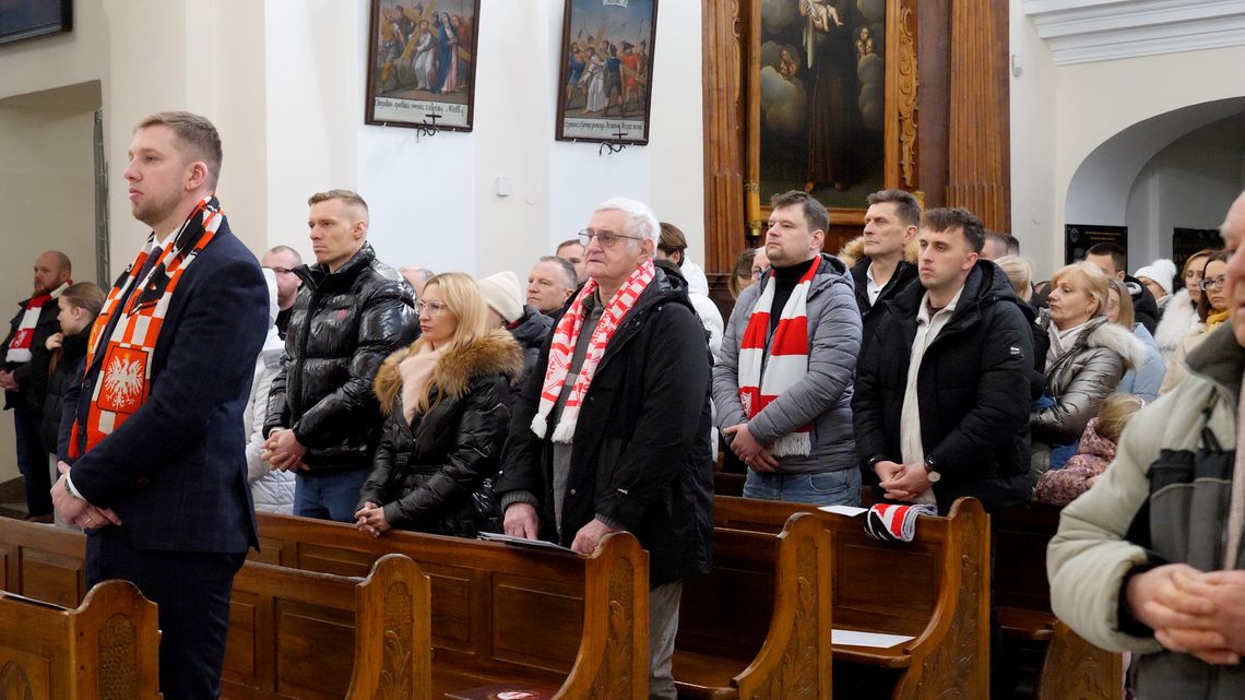 „Per aspera ad astra” – Stulecie ŁKS Łomża. Msza jubileuszowa, wspomnienia i tożsamość klubu - [VIDEO]