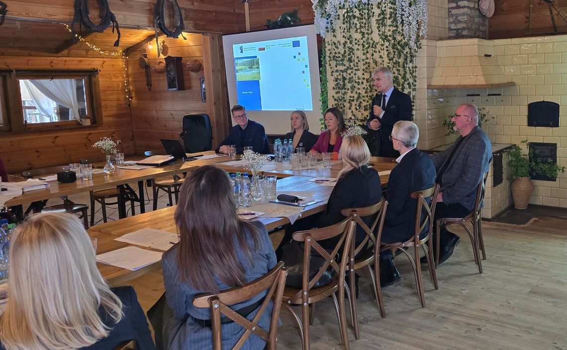 Pierwsze spotkanie Grupy Sterującej powołanej do realizacji projektu „Pisa – Narew – szlak aktywnej turystyki wodnej” Pierwsze spotkanie Grupy Sterującej powołanej do realizacji projektu „Pisa – Narew – szlak aktywnej turystyki wodnej”