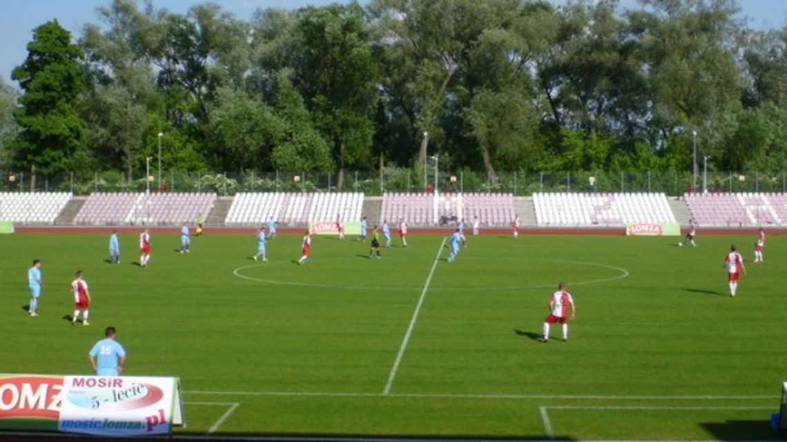 Piłkarscy amatorzy nie dali rady zawodnikom ŁKS-u.