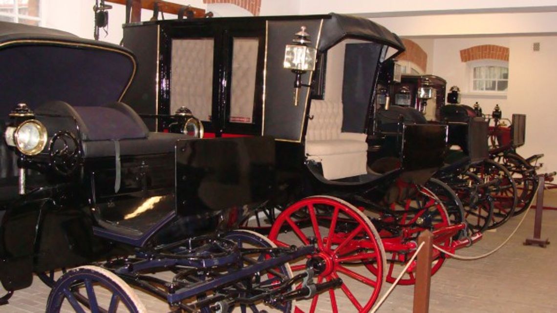 Pojazdy zaprzęgowe w Muzeum Rolnictwa w Ciechanowcu - FOTO Pojazdy zaprzęgowe w Muzeum Rolnictwa w Ciechanowcu - FOTO