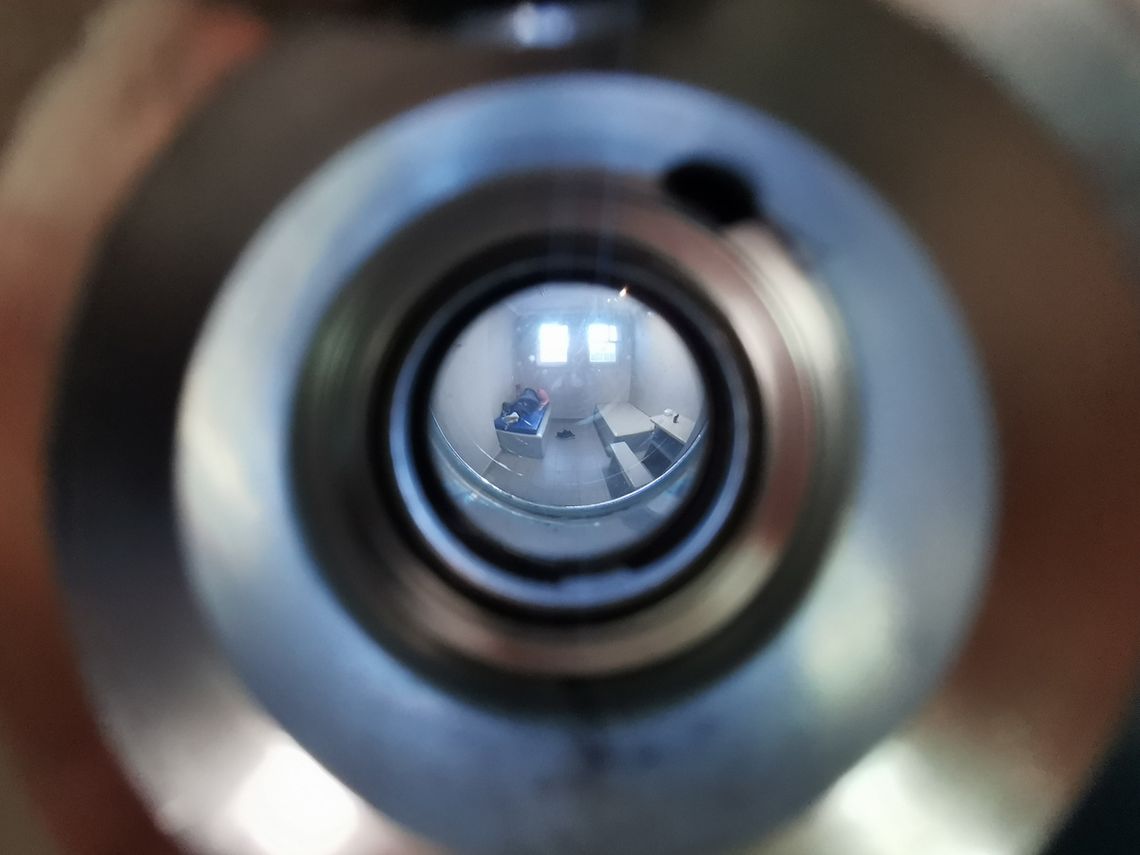 Policjanci z Łomży zatrzymali poszukiwanego 40-latka. Trafi do więzienia na dwa lata