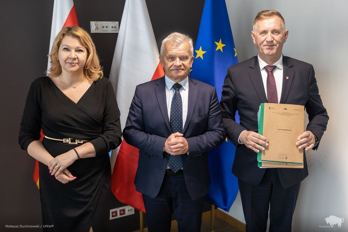 Ponad 4,7 mln zł z funduszy unijnych na doposażenie OSP w gminach Zambrów i Mały Płock