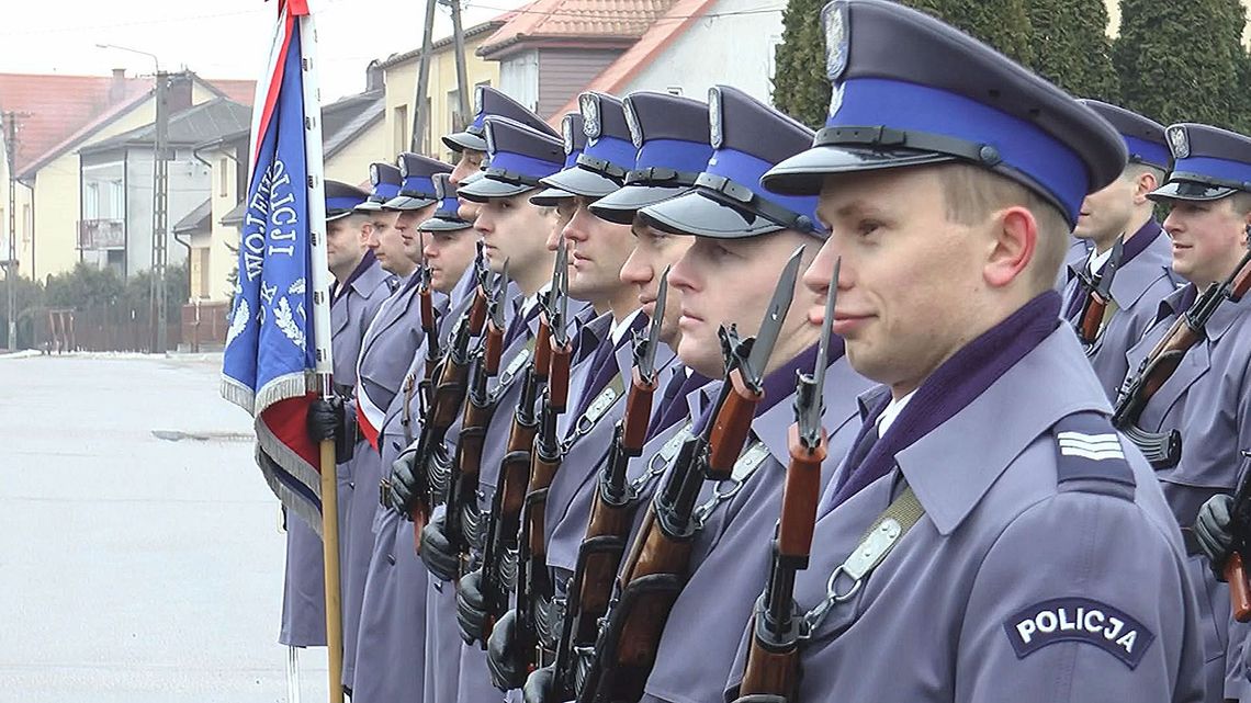 Posterunek Policji wrócił do Piątnicy - VIDEO 