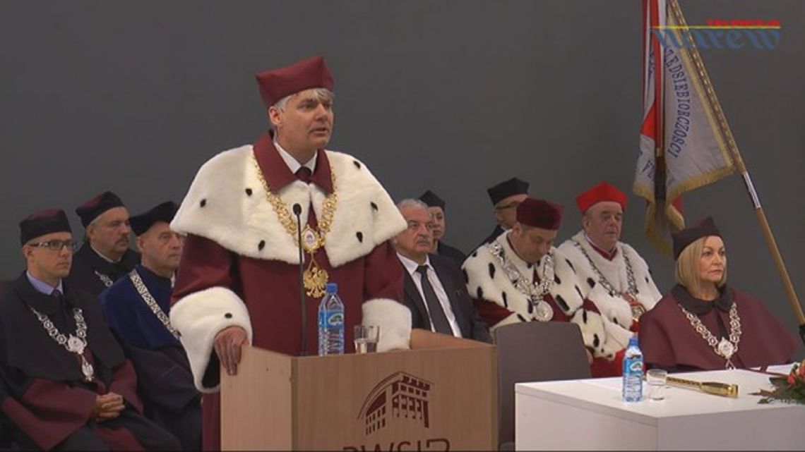 PWSIiP - inauguracja roku akademickiego 2014/15. VIDEO