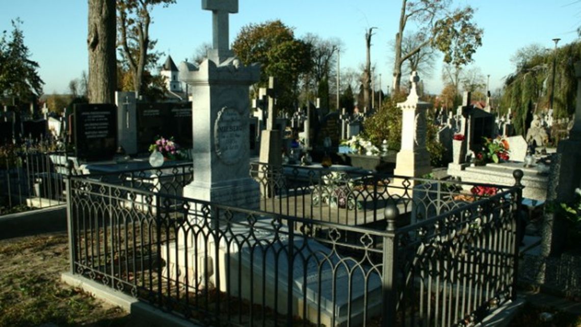 Ratujemy łomżyńskie zabytki cmentarne - KWESTA 2014