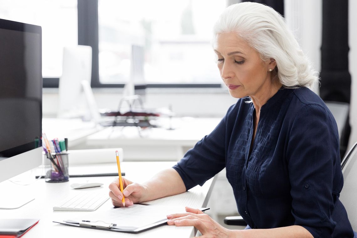 Renciści i wcześniejsi emeryci od czerwca będą mogli zarobić więcej