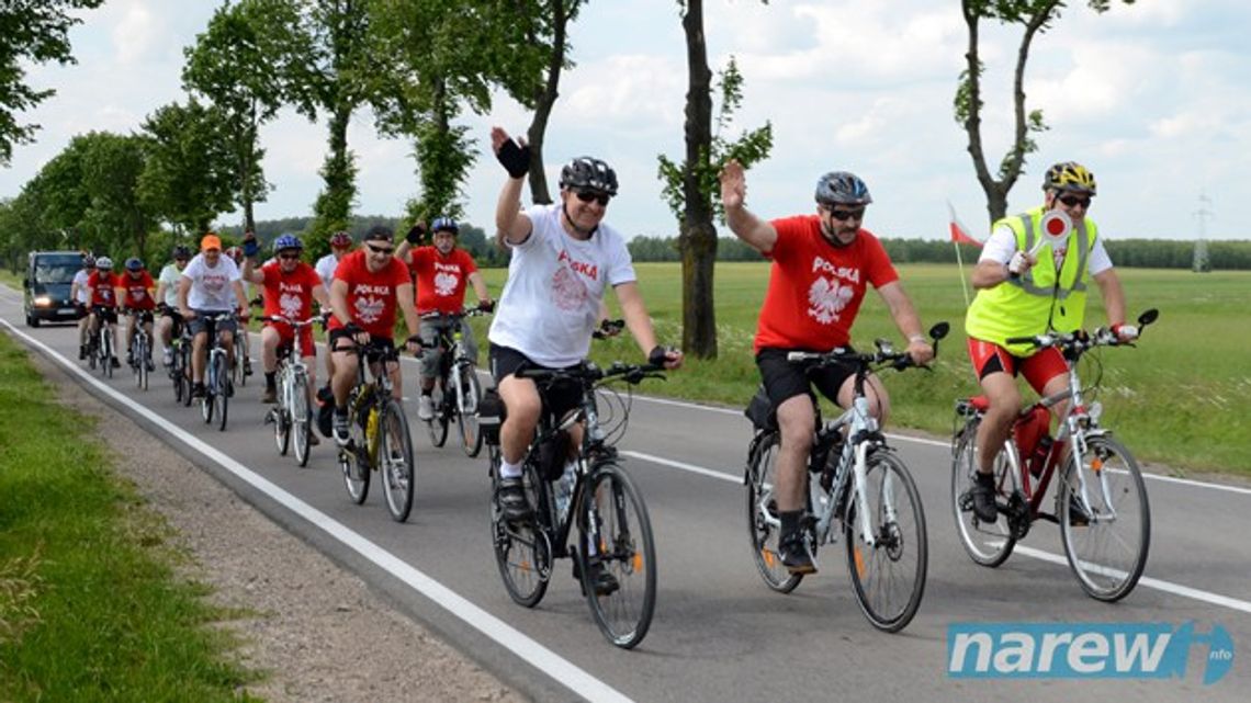Rowerami z Krzyża do Krzyża - FOTO