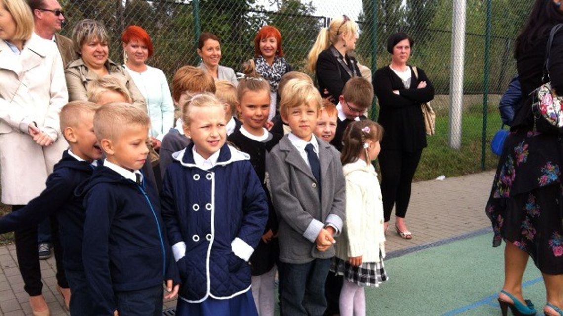 Rozpoczął się nowy rok szkolny - VIDEO Rozpoczął się nowy rok szkolny - VIDEO