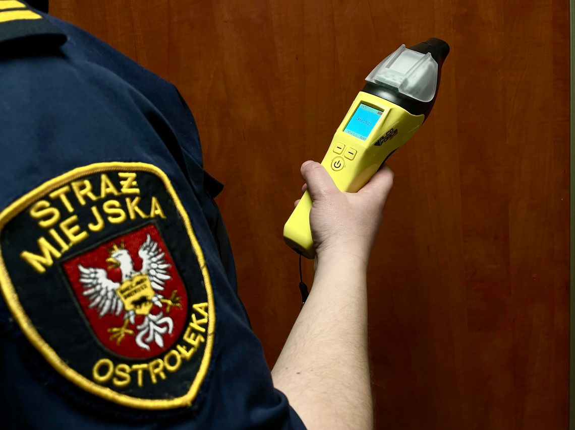 Straż Miejska w Ostrołęce oferuje bezpłatne badanie trzeźwości