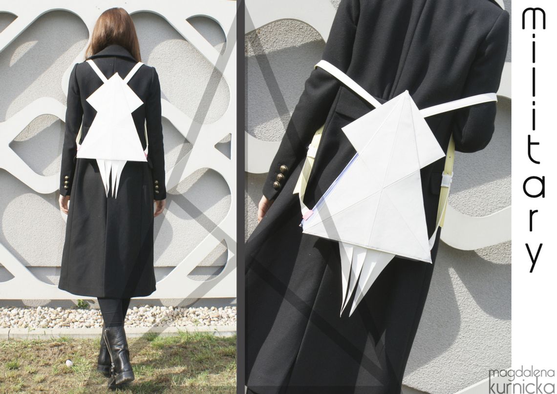 Studentka Wydziału Architektury Politechniki Białostockiej prezentuje swój oryginalny plecak na targach w Tokio