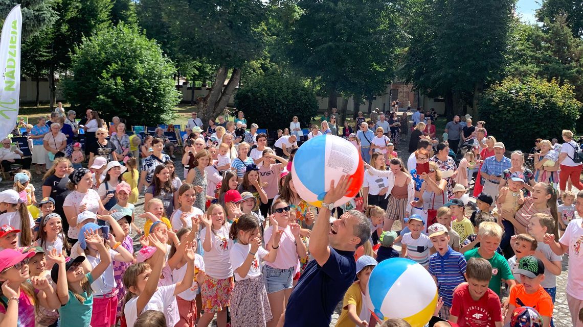 Świętuj z Biskupem Januszem imieniny dziadków Jezusa - [VIDEO]