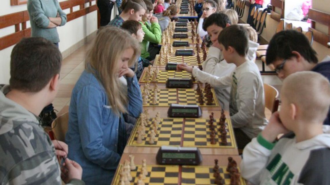 Szachy. Liga zagrała po raz czwarty Szachy. Liga zagrała po raz czwarty