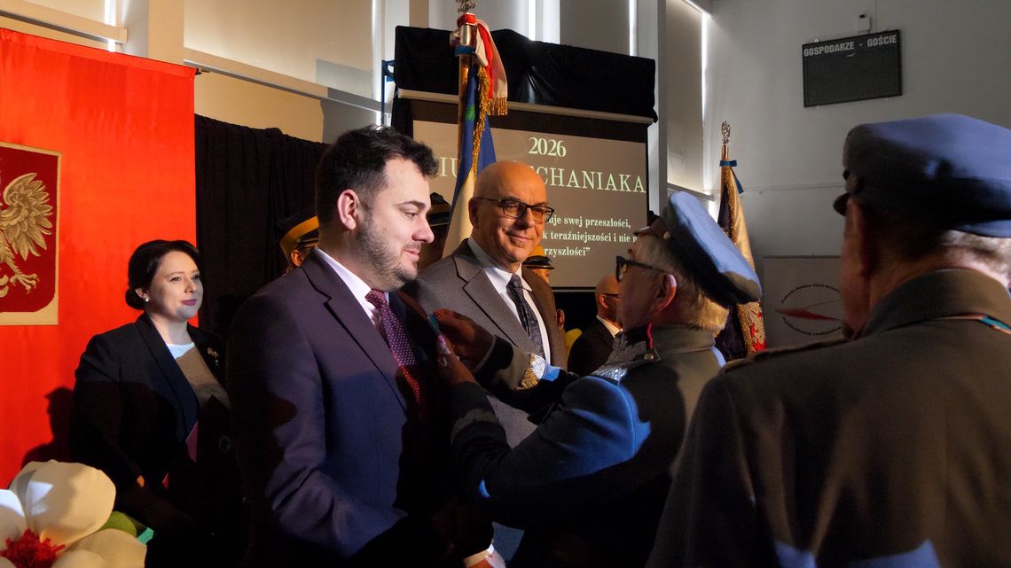 Szkoły uhonorowane za patriotyzm. „Ziuki” i dziedzictwo Piłsudskiego - [VIDEO]