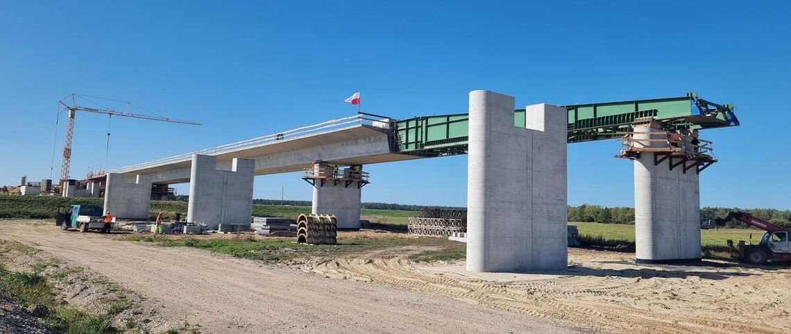 Tak powstaje nowy most na Narwi [VIDEO]