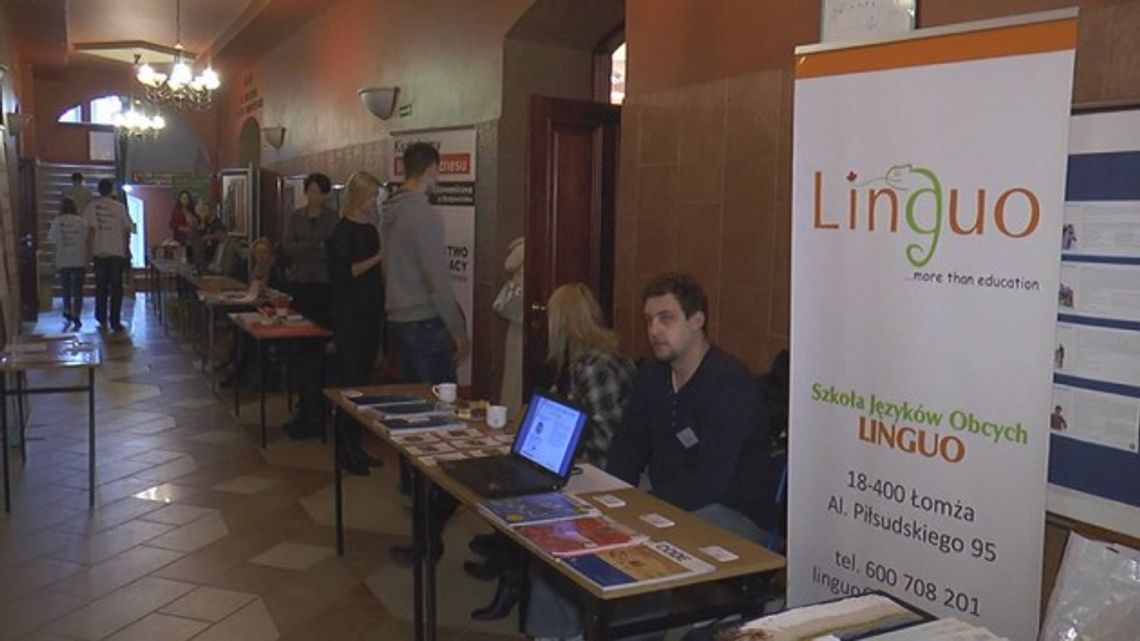 Targi edukacyjne w Łomży. VIDEO