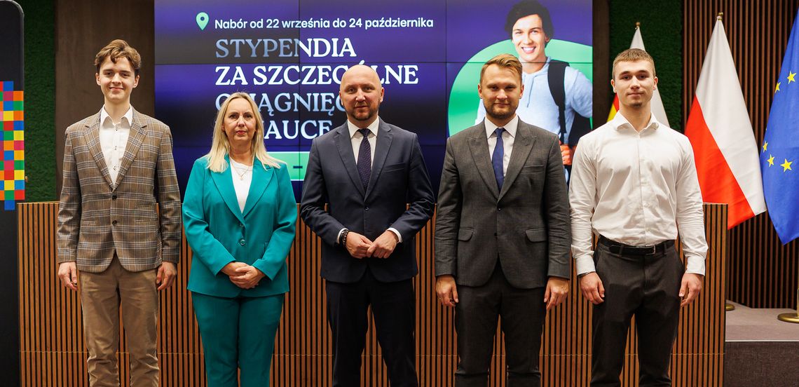 Trwa nabór na stypendia zarządu województwa za szczególne osiągnięcia w nauce