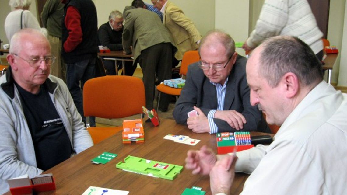 Turniej par o Puchar Prezydenta Łomży w brydżu sportowym Turniej par o Puchar Prezydenta Łomży w brydżu sportowym