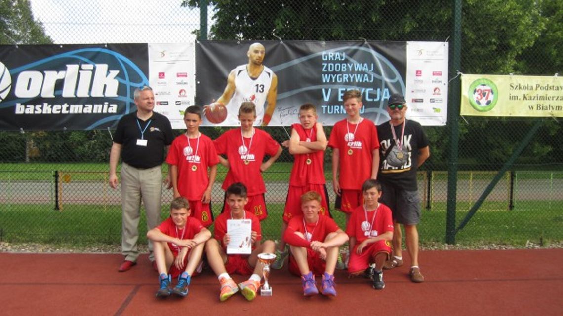 UKS „Dziewiątka” Łomża wśród najlepszych w Polsce UKS „Dziewiątka” Łomża wśród najlepszych w Polsce