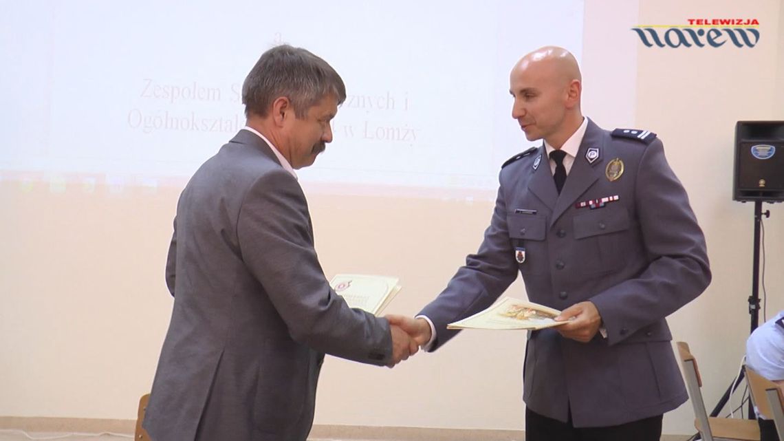 Umowa między ZSTiO a Komendą Miejską Policji w Łomży - VIDEO