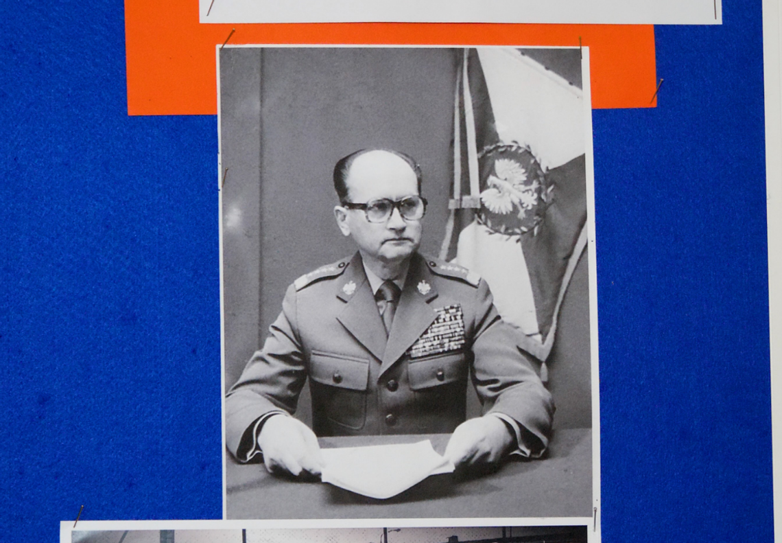 Warsztaty historyczne w ZSTiO Nr 4 w Łomży w rocznicę wprowadzenia stanu wojennego  [VIDEO]